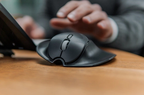 Bezdrátové připojení myš Bakker Elkuizen HandshoeMouse Shift Bluetooth BNEPS210RLW