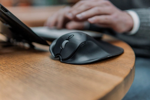 Bezdrátové připojení myš Bakker Elkuizen HandshoeMouse Shift Bluetooth BNEPS210RLW