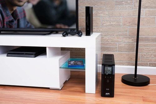 UPS APC Back-UPS Pro 1200VA Věž 720W 8x C13 BR1200SI